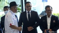 Sejumlah elite Partai NasDem merapat ke NasDem Tower jelang deklarasi calon presiden (capres).