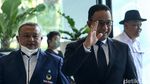 Semringahnya Anies Datangi DPP Partai NasDem