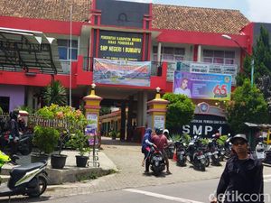 Pungutan di SMPN 1 Bumiayu Brebes yang Dikeluhkan Wali Murid