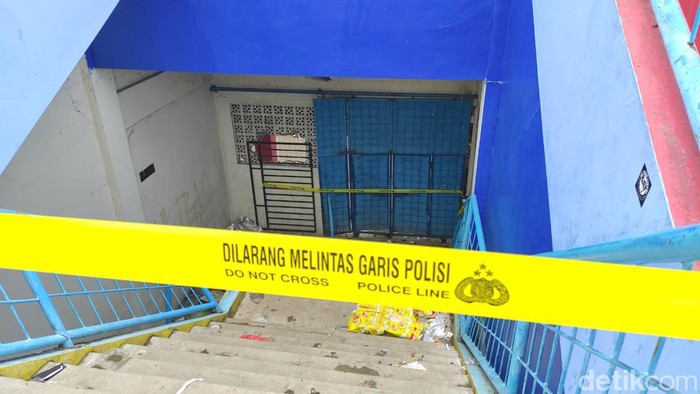 Kerusuhan terjadi di Stadion Kanjuruhan Malang pada Sabtu (1/10/2022) malam, hingga menewaskan 125 orang. Berikut ini potret stadion saat ini.