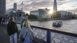 Nyantai di Tower Bridge, Wisata Paling Ikonik di London