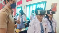 Canggih! 2 Sekolah Di Bali Terapkan Pembelajaran Via Virtual Reality