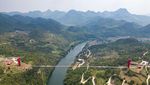 Ini Dia Jembatan Kaca di China, Panjangnya Setengah Kilometer!