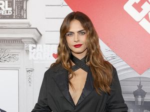 Rumah Mewah Cara Delevingne di LA Ludes Terbakar!