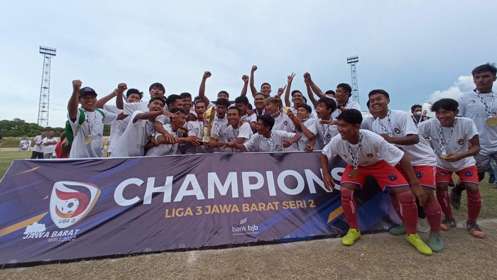 Al Jabbar FC.