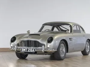 Mobil James Bond Laku dengan Harga Fantastis, Tembus Rp 67 Miliar!