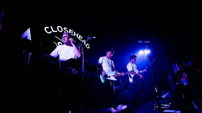 Closehead