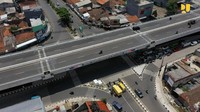 Daerah ini sangat padat khususnya pada pagi hari saat jam berangkat kerja. Dengan adanya flyover ini bisa menghemat waktu yang sebelumnya 30 menit, sekarang kalau lancar mungkin hanya satu menit. kata Dirjen Bina Marga Hedy Rahadian. Foto: Dok. Kementerian PUPR
