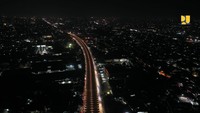 Selain bangun fisik flyover sepanjang 1,3 kilometer, Ditjen Bina Marga melalui BBPJN DKI Jakarta-Jawa Barat juga melakukan pelebaran Jalan Soekarno-Hatta sisi selatan sepanjang 1,7 kilometer. Foto: Dok. Kementerian PUPR