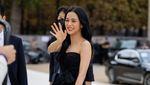 Intip Gaya Artis di Paris Fashion Week, Ada yang Pakai Baju Transparan