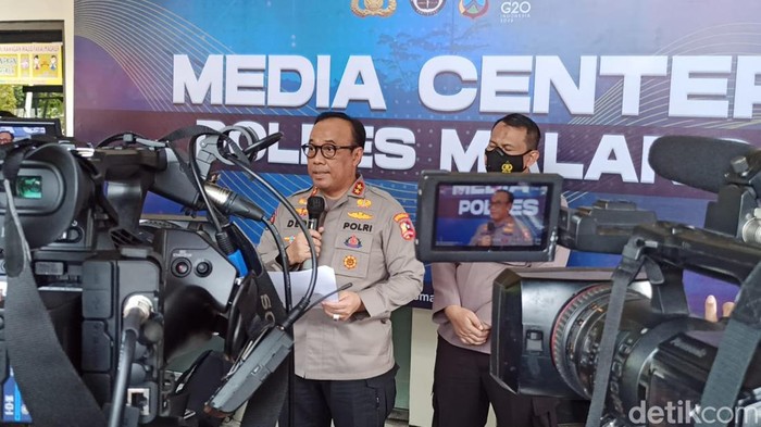 kadiv humas polri irjen dedi prasetyo