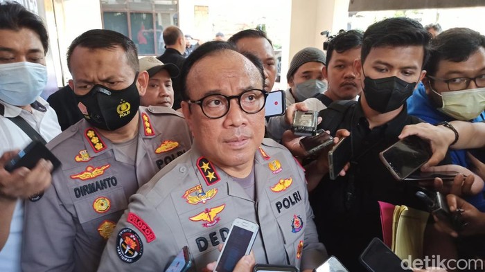 kadiv humas polri irjen dedi prasetyo