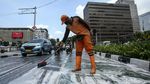 Jalan KH Wahid Hasyim Penuh Busa, Ko Bisa!