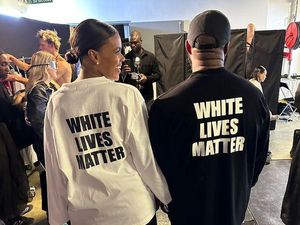 Kaus White Lives Matter Kanye West Picu Kontroversi di Paris Fashion Week