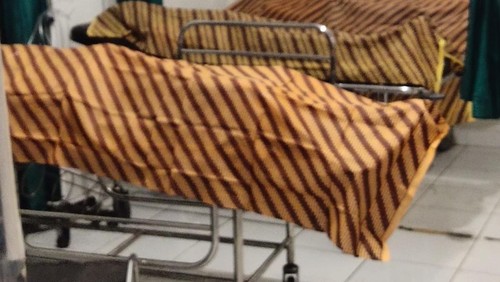 jenazah tiga mahasiswa Al-Amin akibat tenggelam di Pantai Klui Lombok Utara