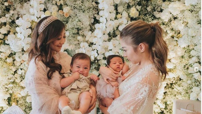 Nikita Willy dan Indra Priawan Nikita Willy dan Indra Priawan gelar akika anak pertama.