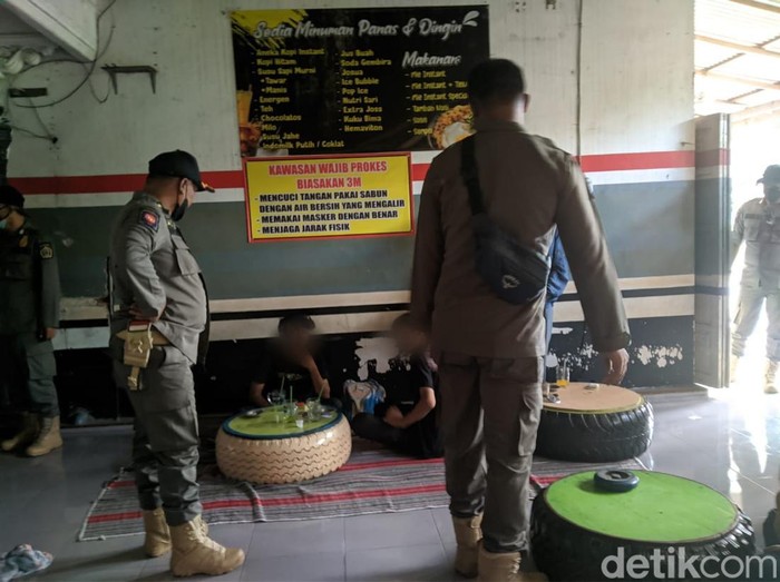 pelajar bolos dirazia