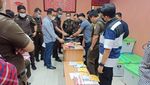 Penampakan Barang Bukti Kasus Sambo, Ada 3 Pistol hingga Magasin