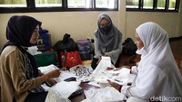 Batik Koja ini memiliki harga ratusan ribu hingga jutaan rupiah.