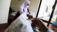 Saat ini Batik Koja masih merintis dengan karyanya karena terbilang baru. Tetapi mereka bisa membuktikannya dengan karya sebagai batik terpilih di Jakarta Utara. Hal itu mereka buktikan dengan dipercaya menjadi batik PNS Jakarta Utara.