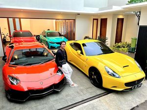 8 Gaya Mewah Rizky Billar, Baju Rp 50 Juta Hingga Koleksi Supercar