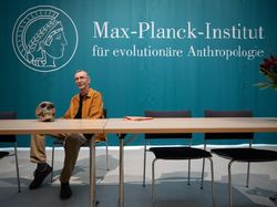 Sosok Peraih Nobel yang Ungkap Kawin Silang Manusia Purba