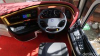 Bodi bus baru PO SAN ini dipasangkan dengan sasis mewah buatan Scania.