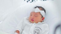 Anak kedua itu memiliki nama Alia shatara Khansa. Foto: Instagram