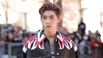 PP Krit Jadi Sorotan di Paris Fashion Week 2022