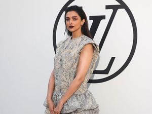 Dear Gal Gadot, Deepika Padukone Ingin Jadi Wonder Woman
