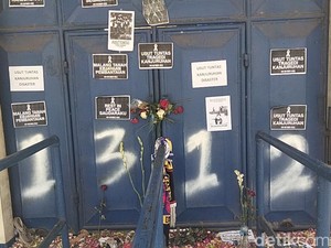 Ini Arti Kode 1312-ACAB yang Tergores di Stadion Kanjuruhan