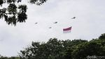 Atraksi Pesawat Tempur TNI Hiasi Langit Jakarta