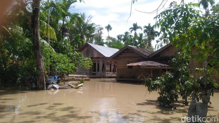 Banjir di enam kecamatan di Aceh Utara.