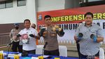 Penampakan Barang Bukti Peledak yang Disita dari Bomber di Inhu