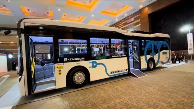 Bus listrik Tentrem tampil di Busworld 2022