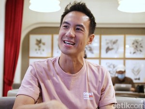 Perjalanan Karier Daniel Mananta: dari VJ, Film, hingga Isu Mualaf