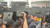 Ferdy Sambo dikawal ketat Brimob untuk kembali ditahan di rutan Mabes Polri. (Rizky AM/detikcom)