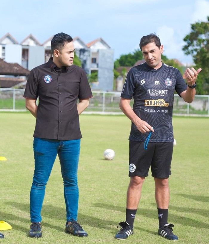Galeri Juragan99 10 Momen Juragan99 Makan Bareng Klub Arema Malang