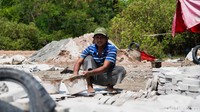Aktivitas ini merupakan mata pencaharian dari warga Kampung Bengek.