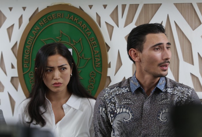 Jessica Iskandar dan Vincent Verhaag