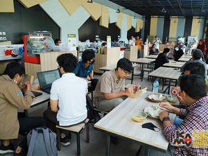 Mahasiswa Unpad Kini Bisa Makan di Kantin Akademik Halal dan Thayyib, Apa Itu?
