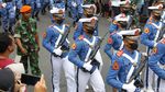 Meriahnya Kirab Drumband HUT TNI ke-77 di Malioboro Jogja