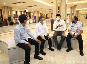 Men-PAN RB Apresiasi-Minta Daerah Lain Contoh Mal Pelayanan Publik Surabaya