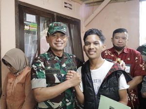 Ditawari Pangdam Jadi TNI, Aremania Korban Tendangan Pilih Wirausaha Saja