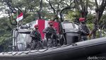 Parade Prajurit dan Alutsista TNI di Depan Istana Merdeka