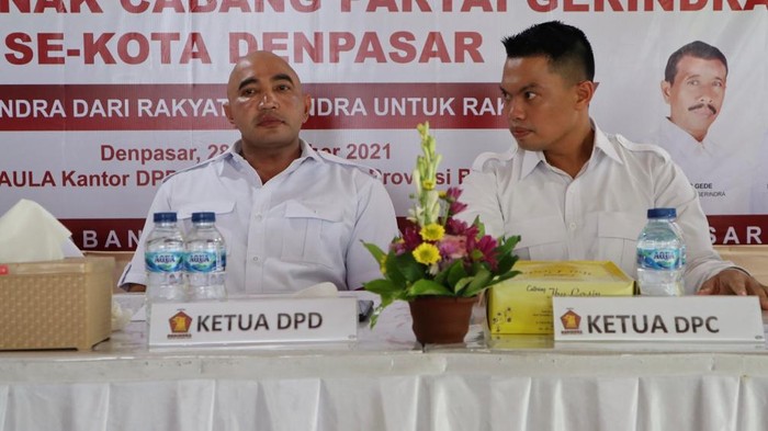 rapat pimpinan DPC Partai Gerindra Kota Denpasar dan Pimpinan PAC Partai Gerindra Se-Kota Denpasar bersama Ketua DPD Gerindra Provinsi Bali di Denpasar