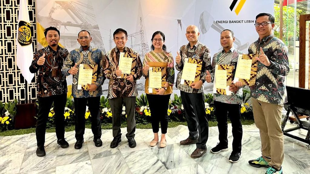 PLN Borong 5 Penghargaan ESDM di Hari Pertambangan dan Energi ke-77