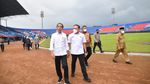 Potret Jokowi di Stadion Kanjuruhan, Soroti Pintu hingga Tangga