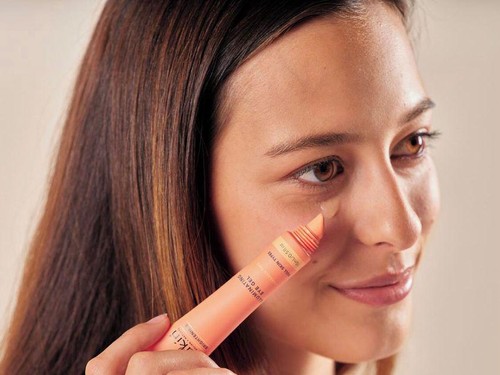 5 Rekomendasi Perawatan Kulit Wajah Glowing dengan Bahan Alami