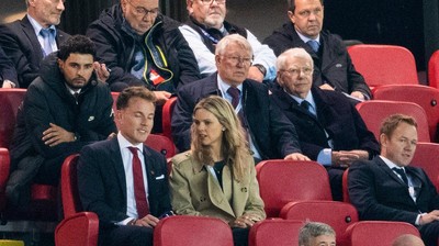 Momen Sir Alex Bela-belain ke Anfield Nonton Liga Champions